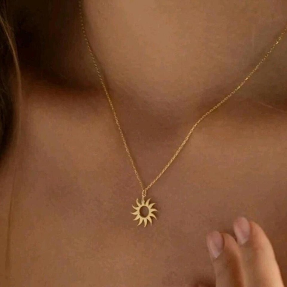 Stainless Steel Necklace Plated  Sun Totem‎ Pendent Necklaces For Charm Women